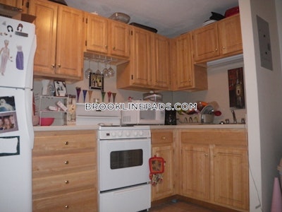 Brookline 2 Beds 1 Bath  Coolidge Corner - $2,950 No Fee