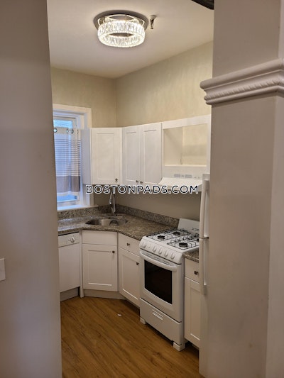 Allston 4 Beds 2 Baths Boston - $4,800