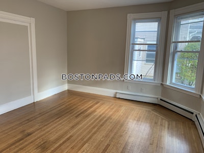 Allston 2 Bed 1 Bath BOSTON Boston - $2,700 No Fee