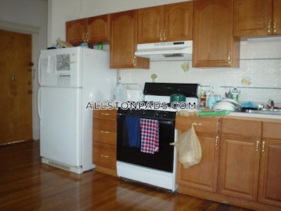 Allston 3 Beds 1 Bath Boston - $3,200