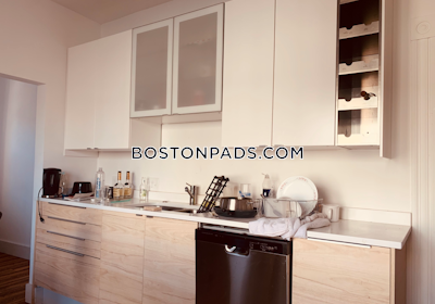 Dorchester/south Boston Border Apartment for rent 4 Bedrooms 1 Bath Boston - $3,800