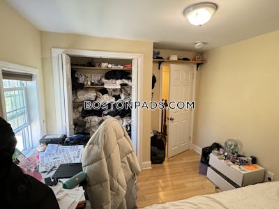 Fort Hill Excellent grade 4 Beds 2 Baths on Saint James  Boston - $4,675 No Fee