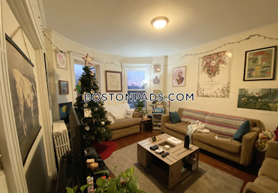 Dorchester/south Boston Border Apartment for rent 4 Bedrooms 2 Baths Boston - $4,000
