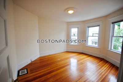 Dorchester Apartment for rent 4 Bedrooms 1.5 Baths Boston - $3,600 50% Fee